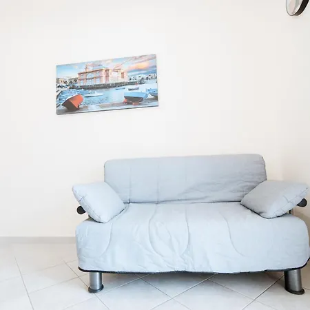 Krisa Apartament *